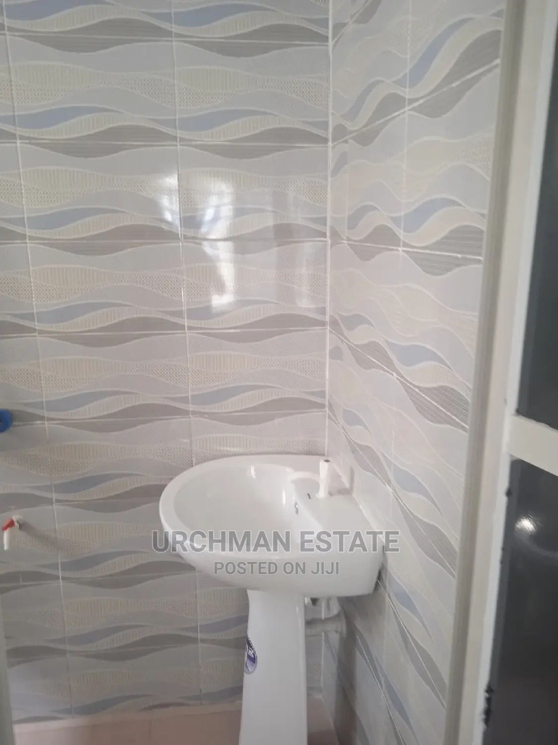 Furnished Mini Flat in Diamond Estate, Abule Ado for rent
