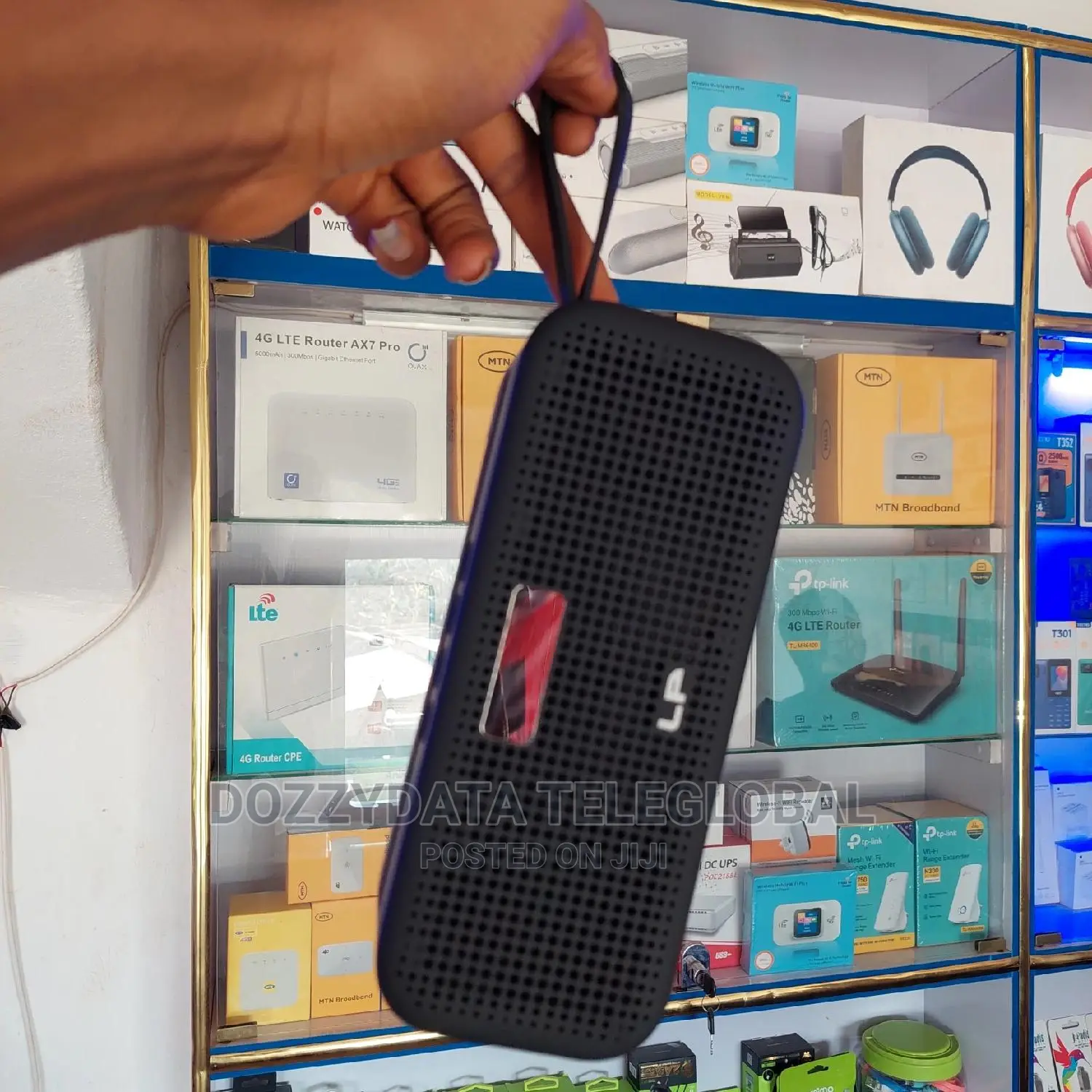 Lp V17 8W Outdoor Wireless Speakerrr