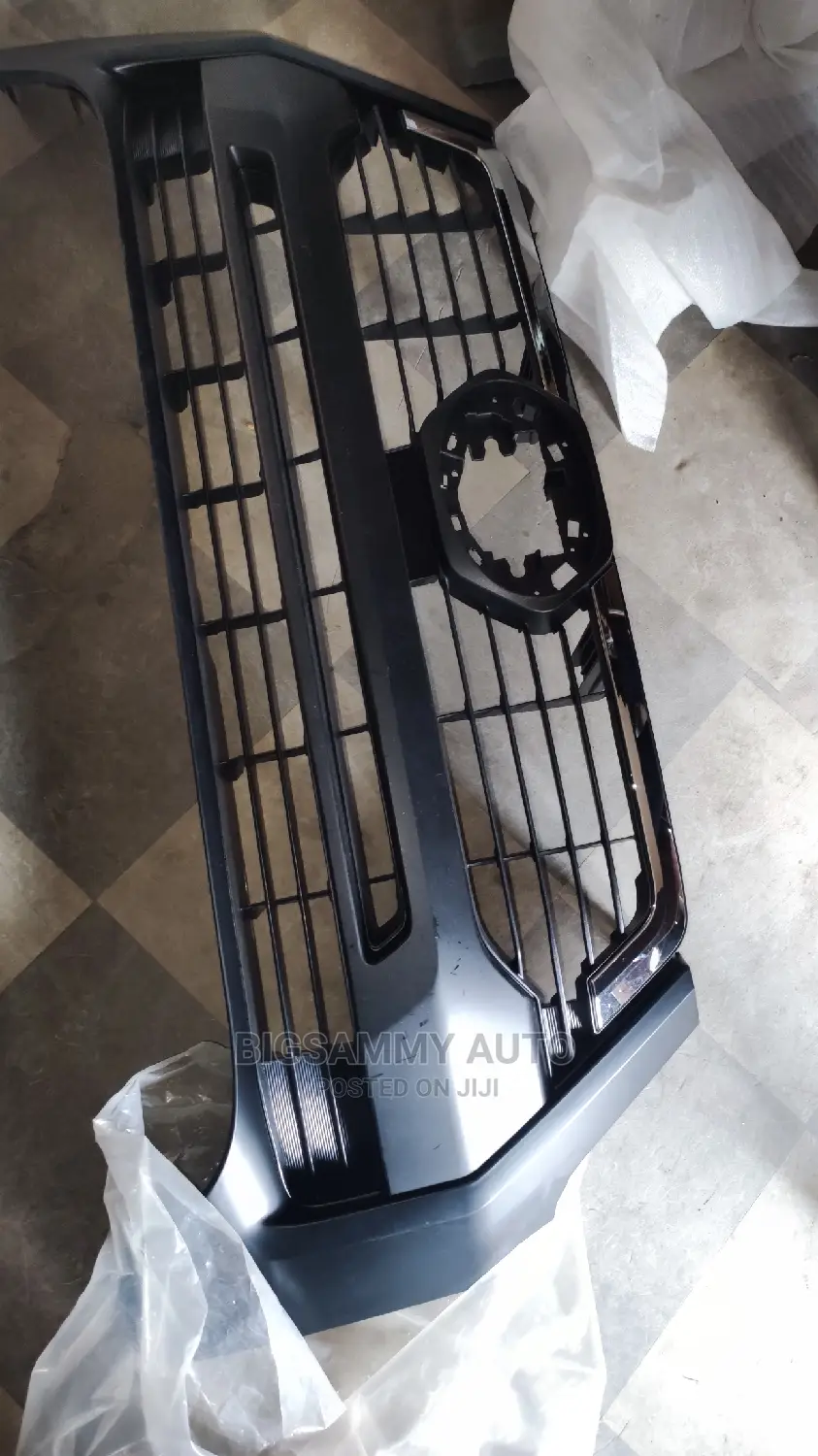 Hilux 2020 / 2021 Front Grill
