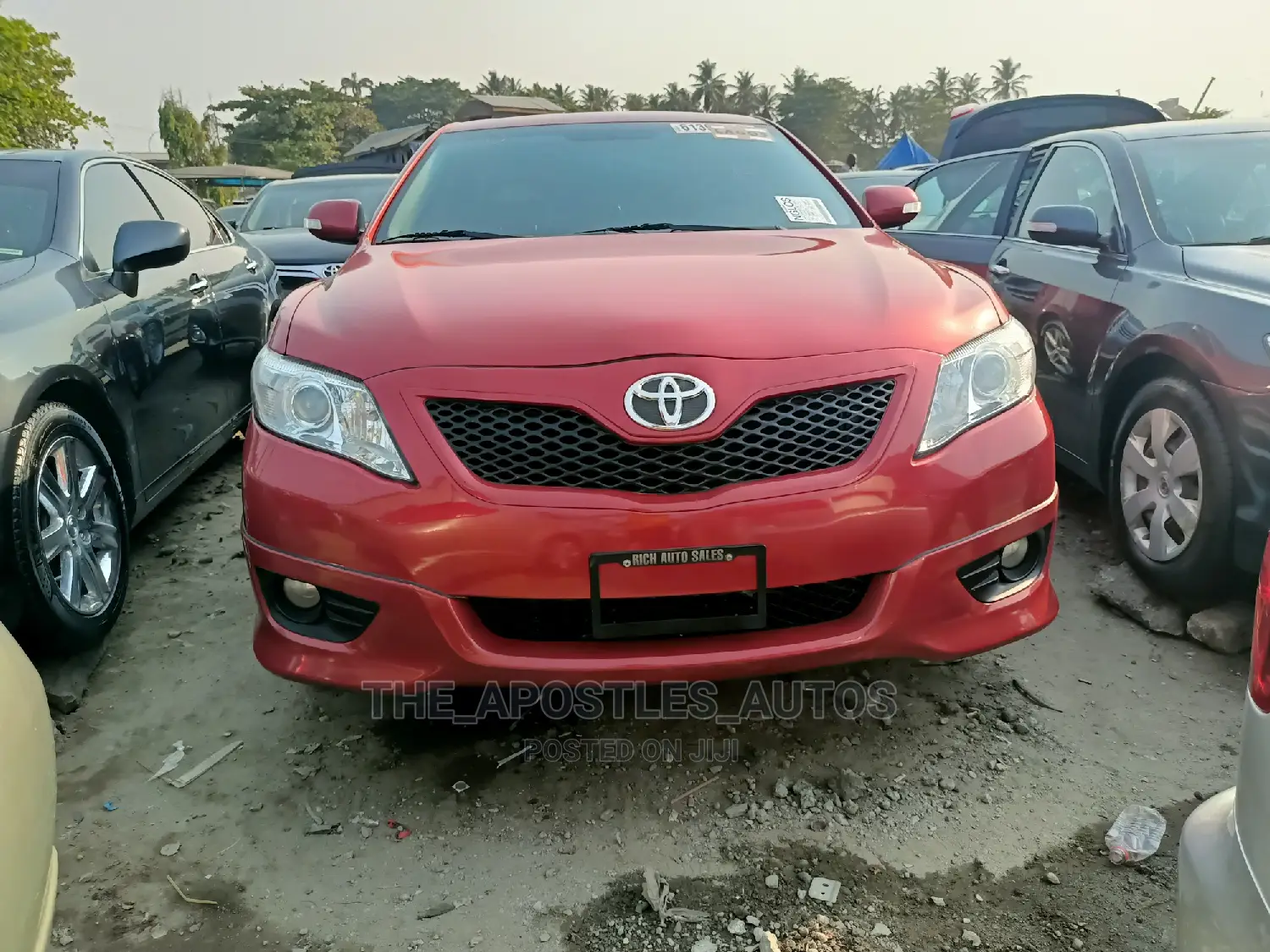 Toyota Camry 2011 Red