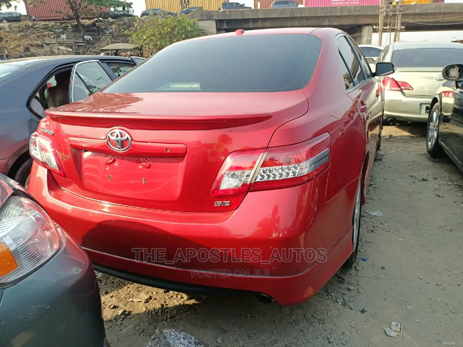 Toyota Camry 2011 Red