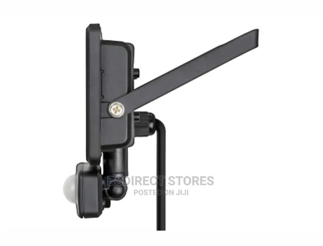 Luceco Slimline 30W LED Eco Floodlight-Pir Motion Sensor