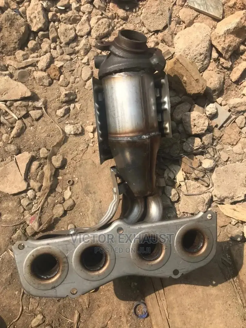 Engine Catalyst Toyota RAV4 2008 Model 4plug