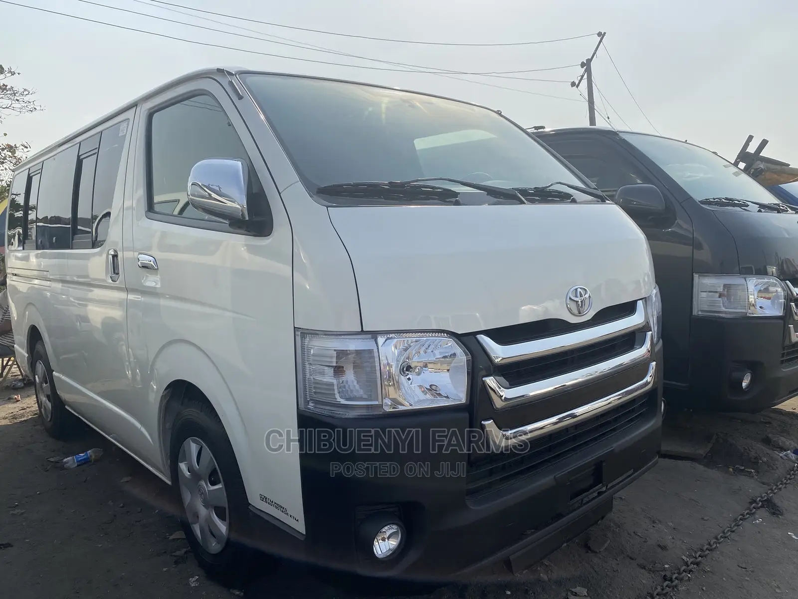 Toyota HiAce 2010 White