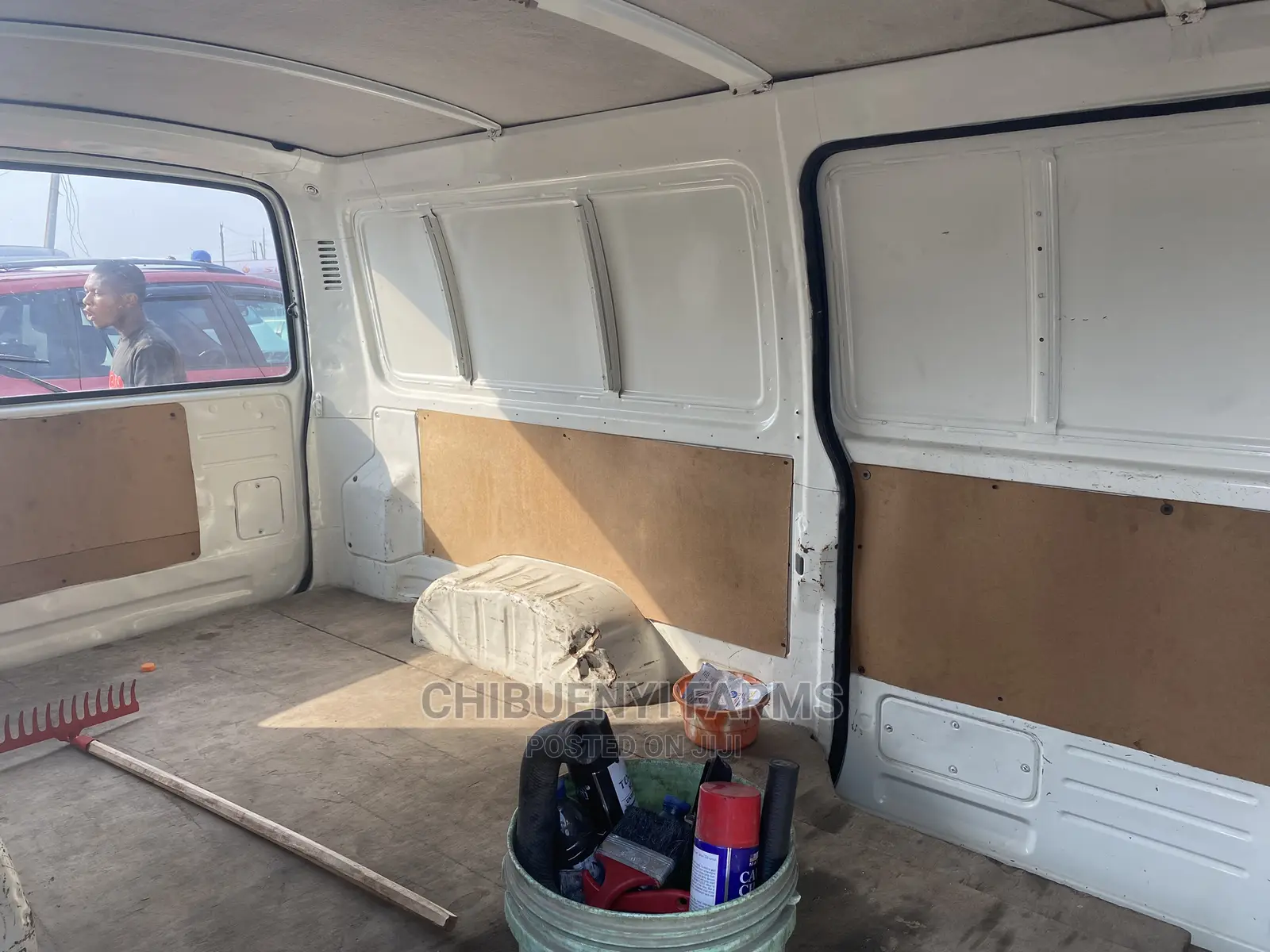 Toyota HiAce 1998 White