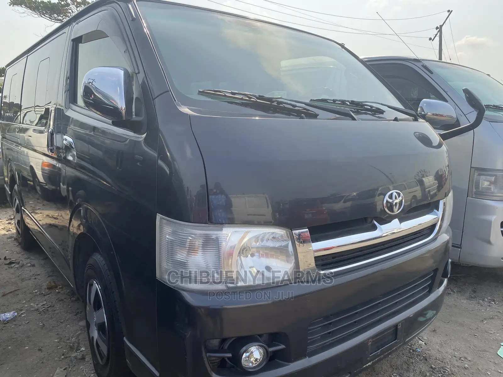 Toyota HiAce 2010 Black