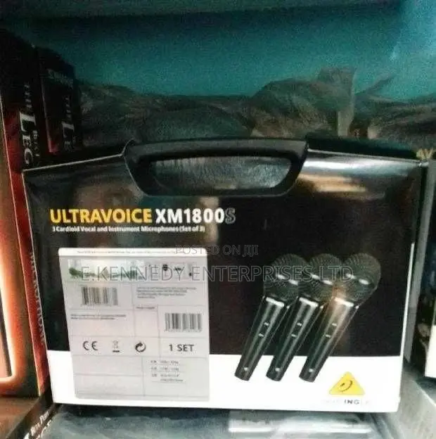 Behringer XM1800S 3-in-1 Wired Microphone
