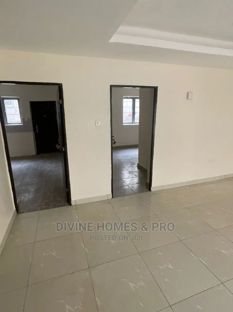 4bdrm Duplex in Life Camp for sale