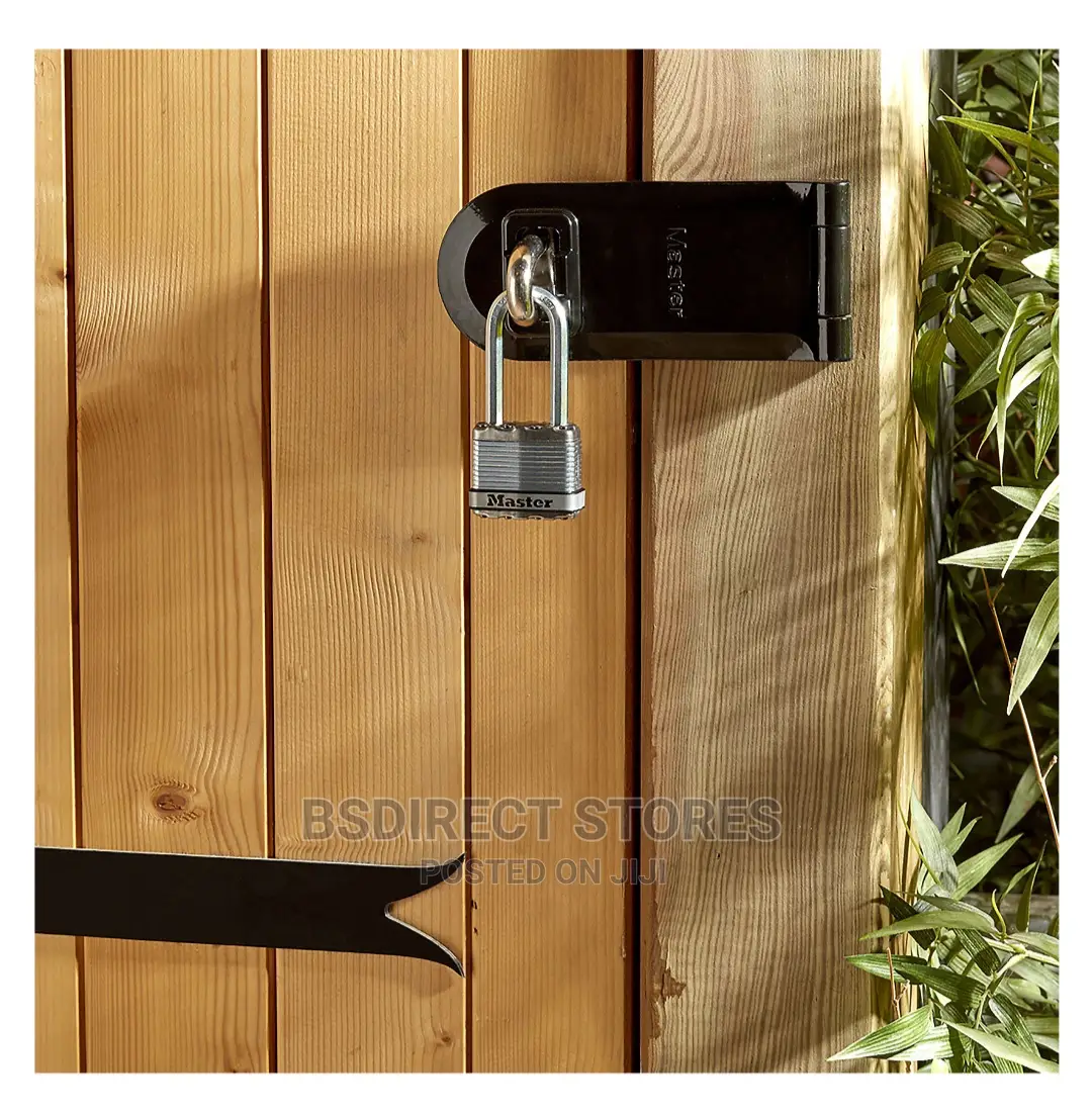 Master Lock Excell Laminated Steel 45mm Wide Padlock - 51mm Shackle