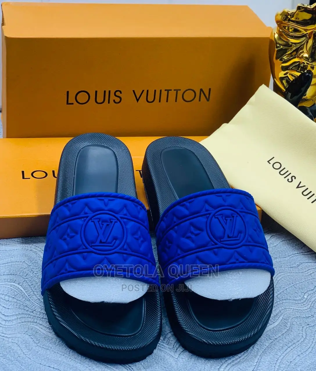 Quality and Fashionable Louis Vuitton Slides