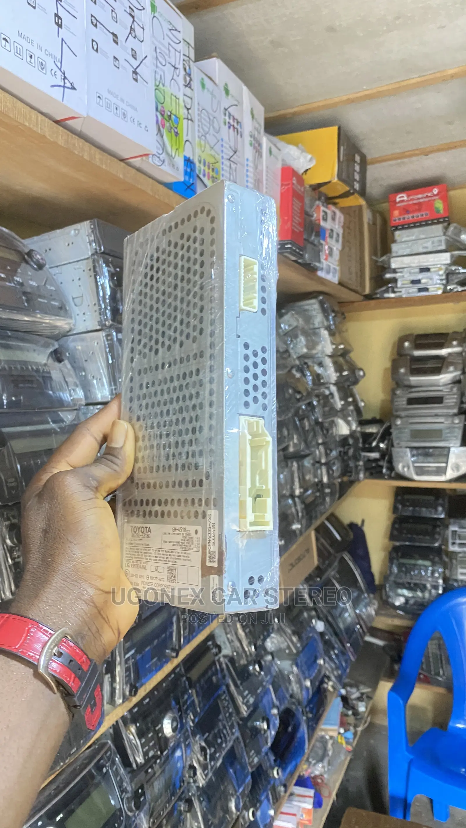 2013-15 Lexus ES 350 Factory Amplifier