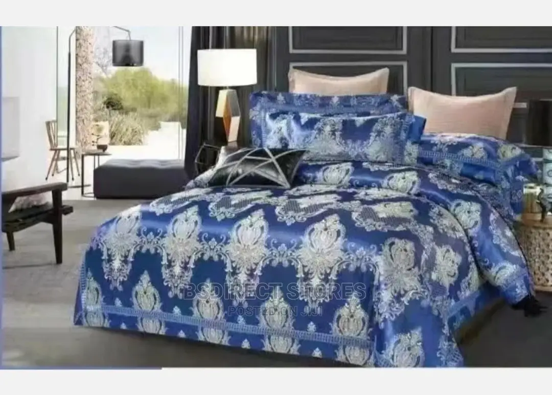 Moonstar London 4pcs Jacquard Luxury Duvet + Fitted Sheets
