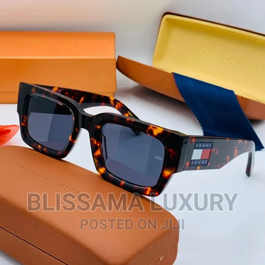 Tommy Hilfiger Original Luxury Glasses–Trendy,Stylish Premium Quality