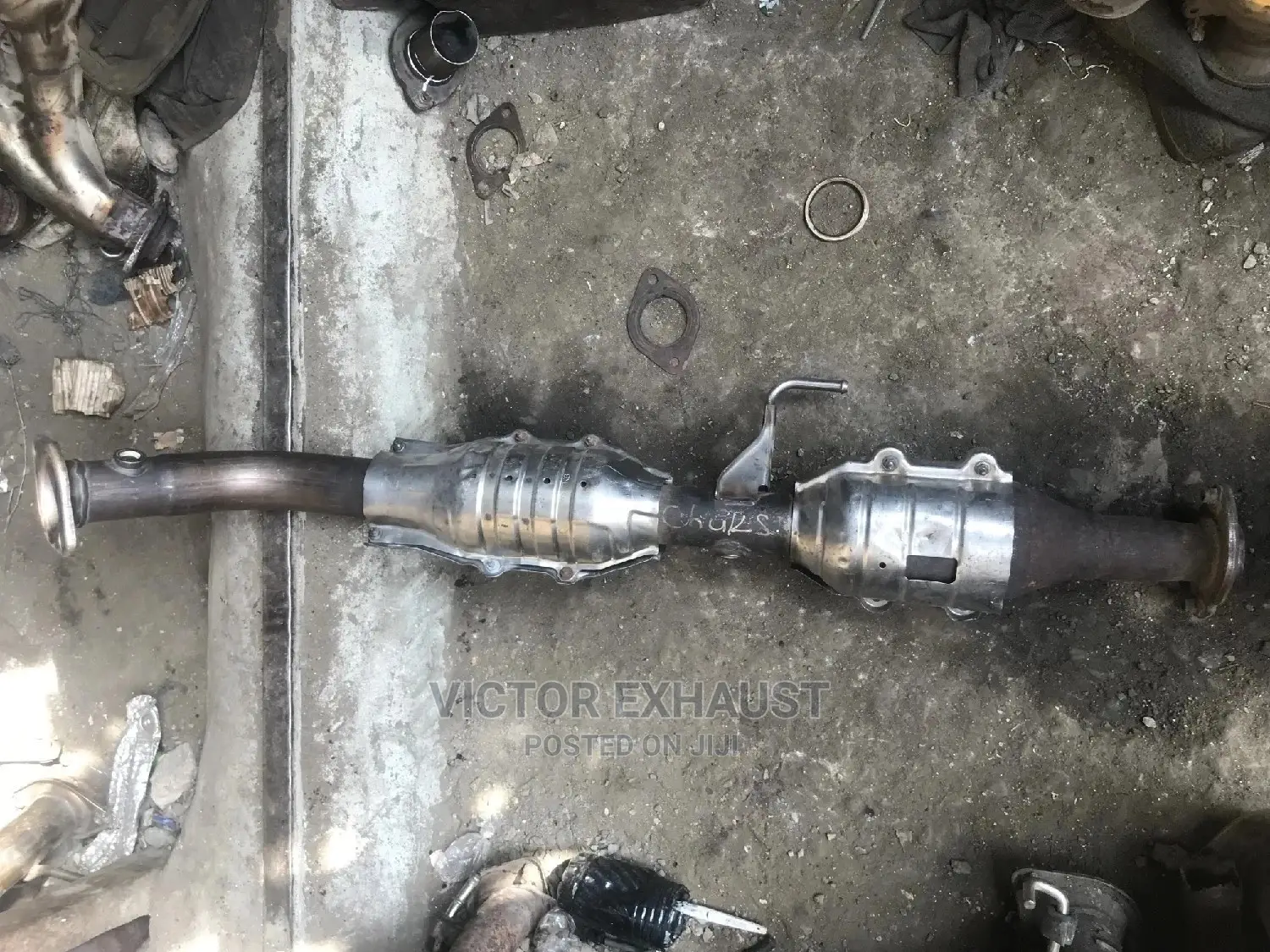 Complete Catalyst Toyota Prado 2015 Model 4plug