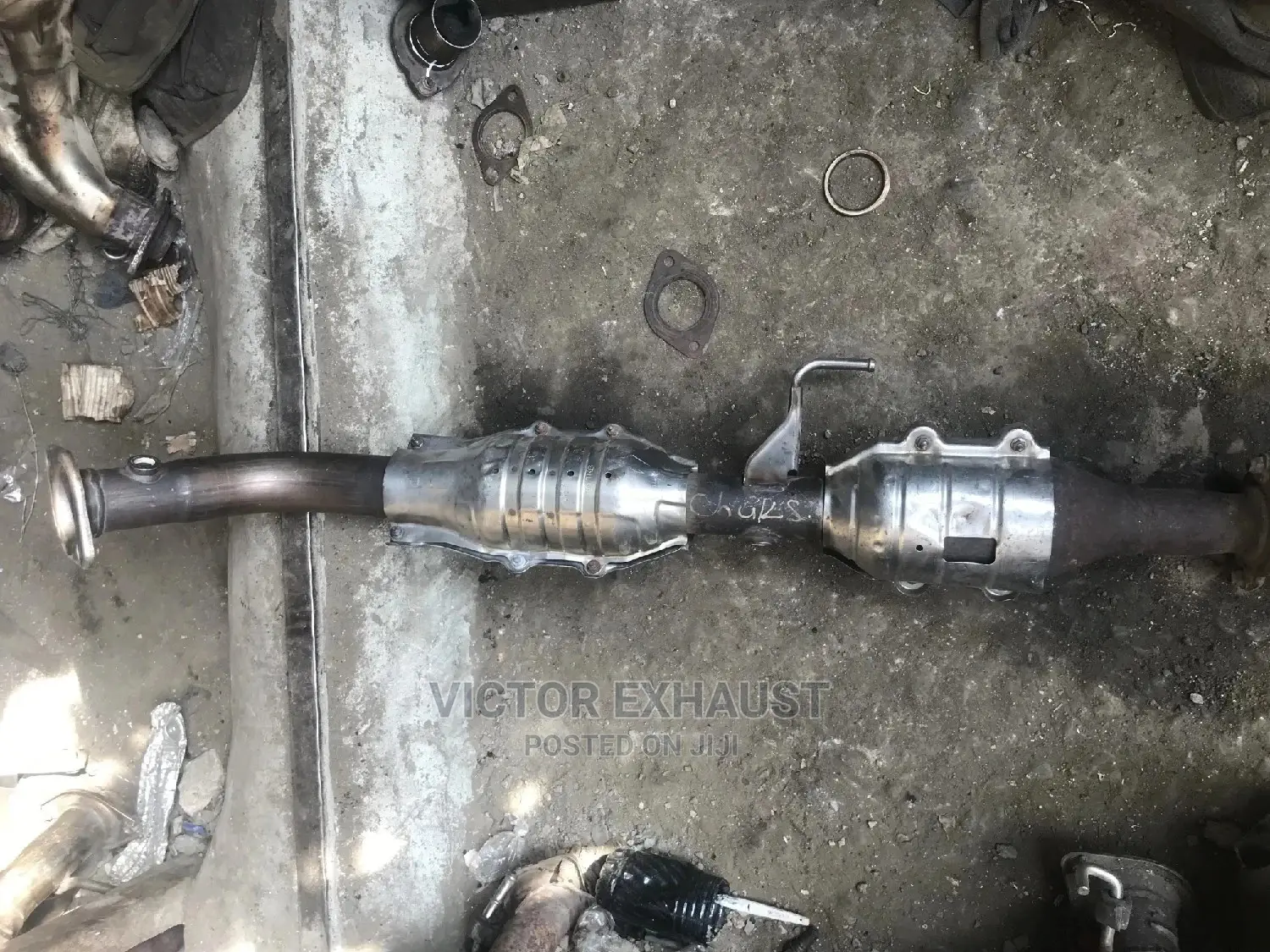 Complete Catalyst Toyota Prado 2015 Model 4plug