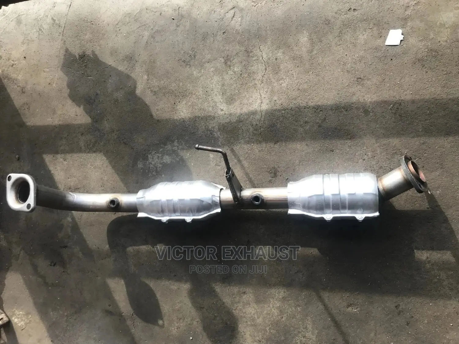 Complete Catalyst Converter Toyota Hummer Bus