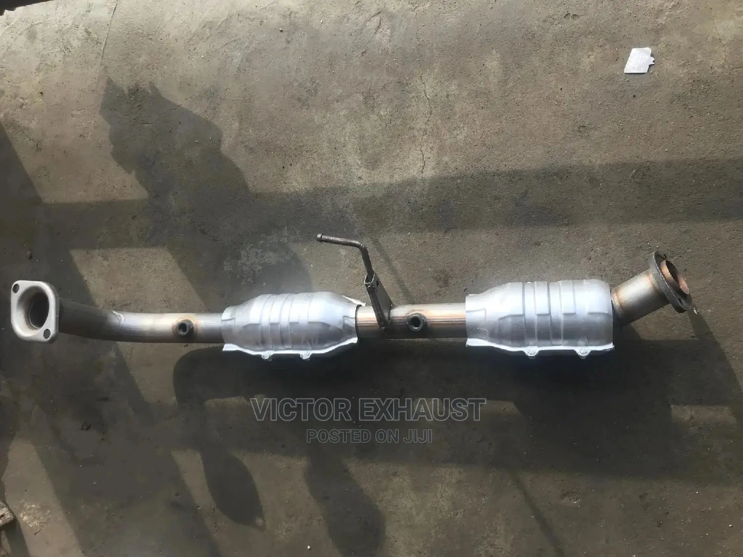 Complete Catalyst Converter Toyota Hummer Bus