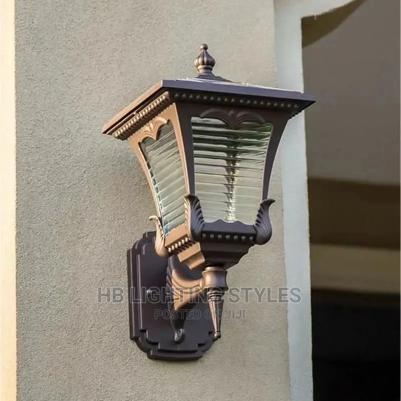 Outdoor Wall Solar Lamp