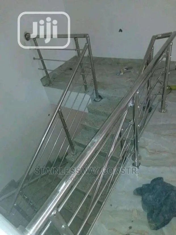Stainless Railing Enclose Stairs