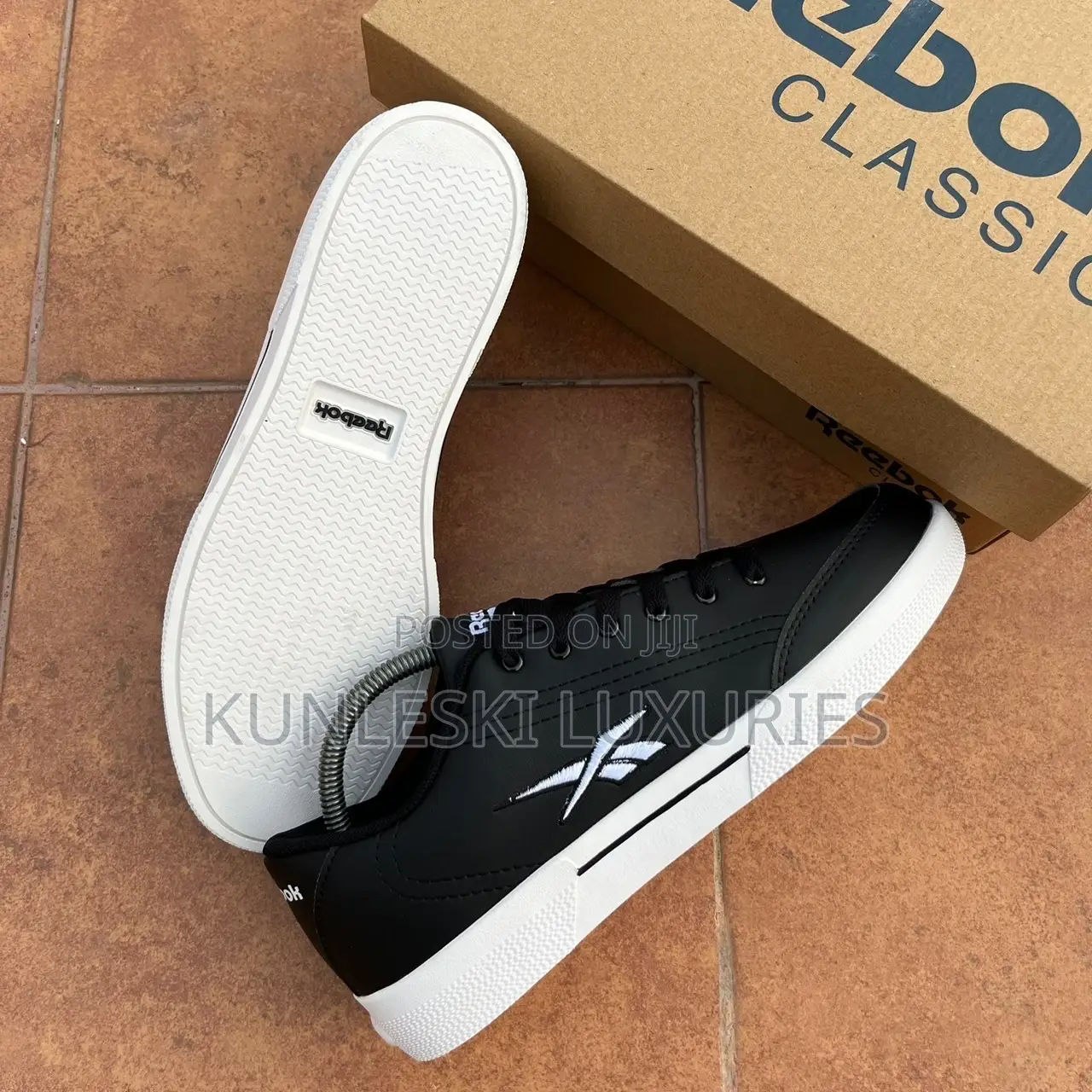 Original Reebok Slice CV Black Sneakers Available
