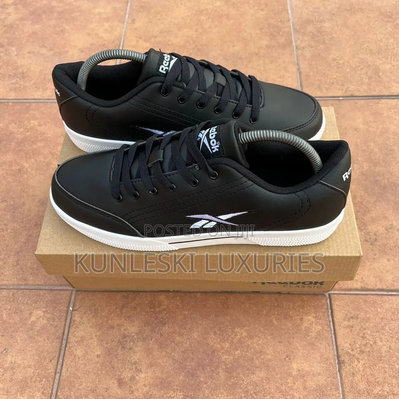 Original Reebok Slice CV Black Sneakers Available