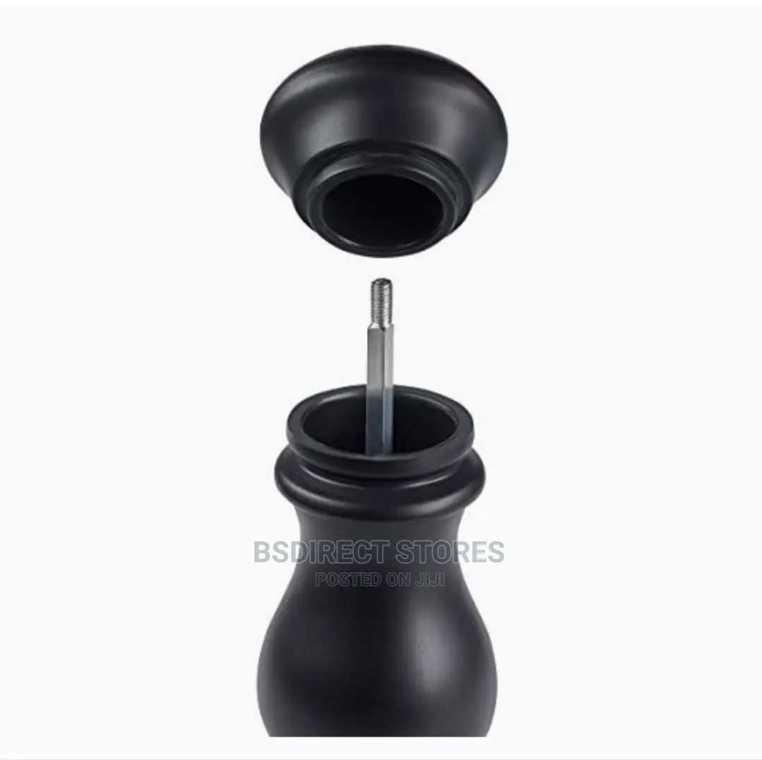 Cole and Mason Southwold Classic Salt Pepper Mill Gift Set
