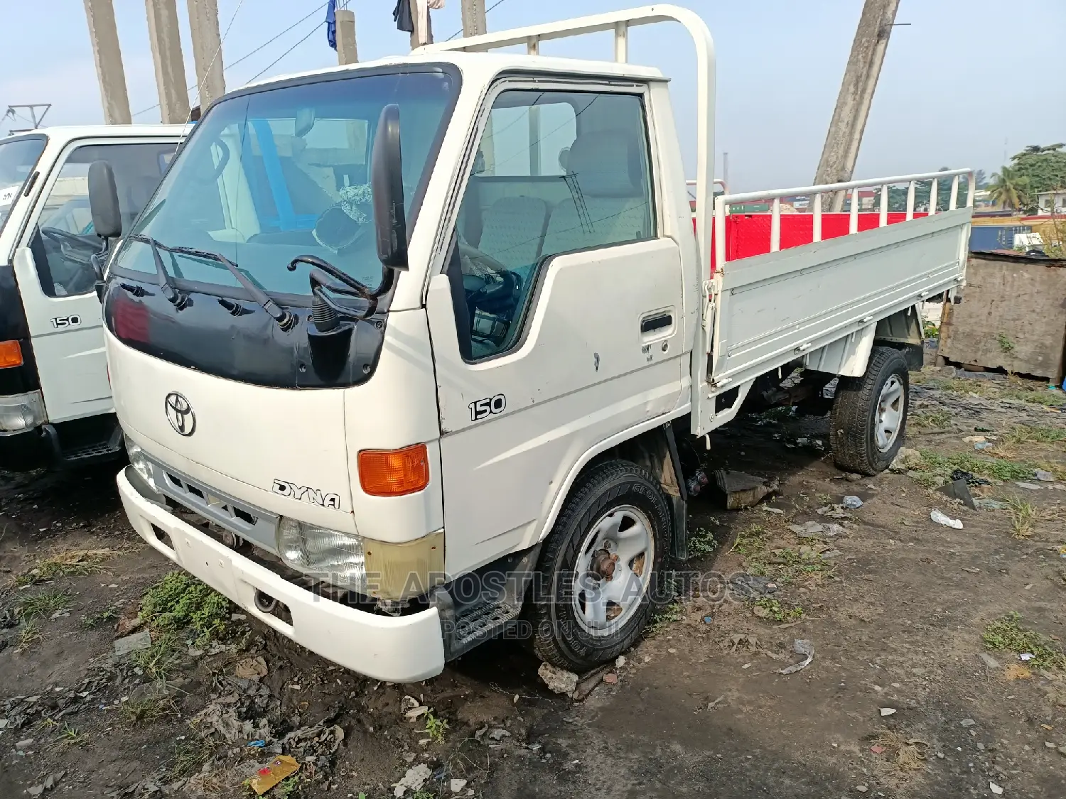 Toyota Dyna 150 (White Color)
