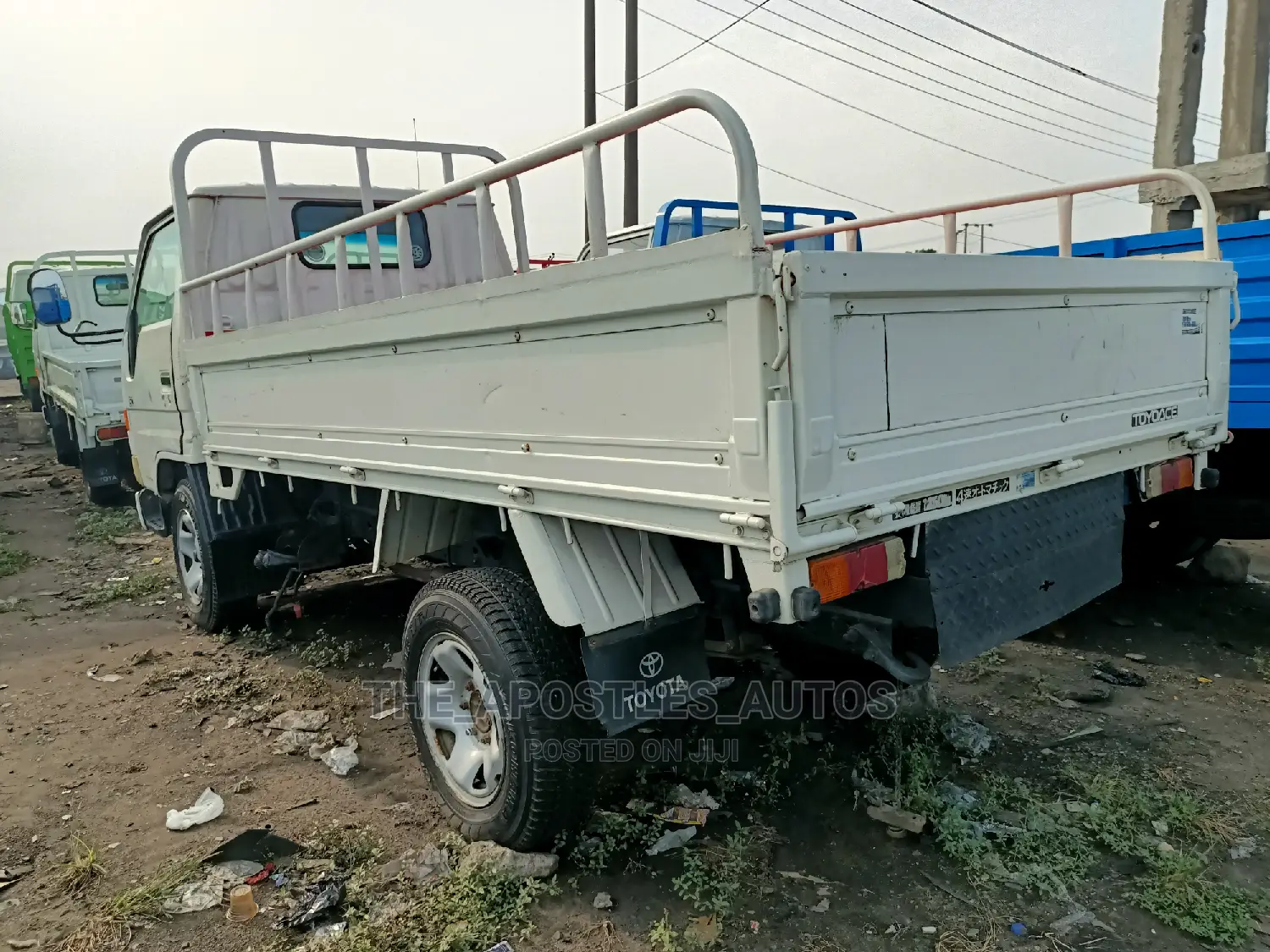 Toyota Dyna 150 (White Color)