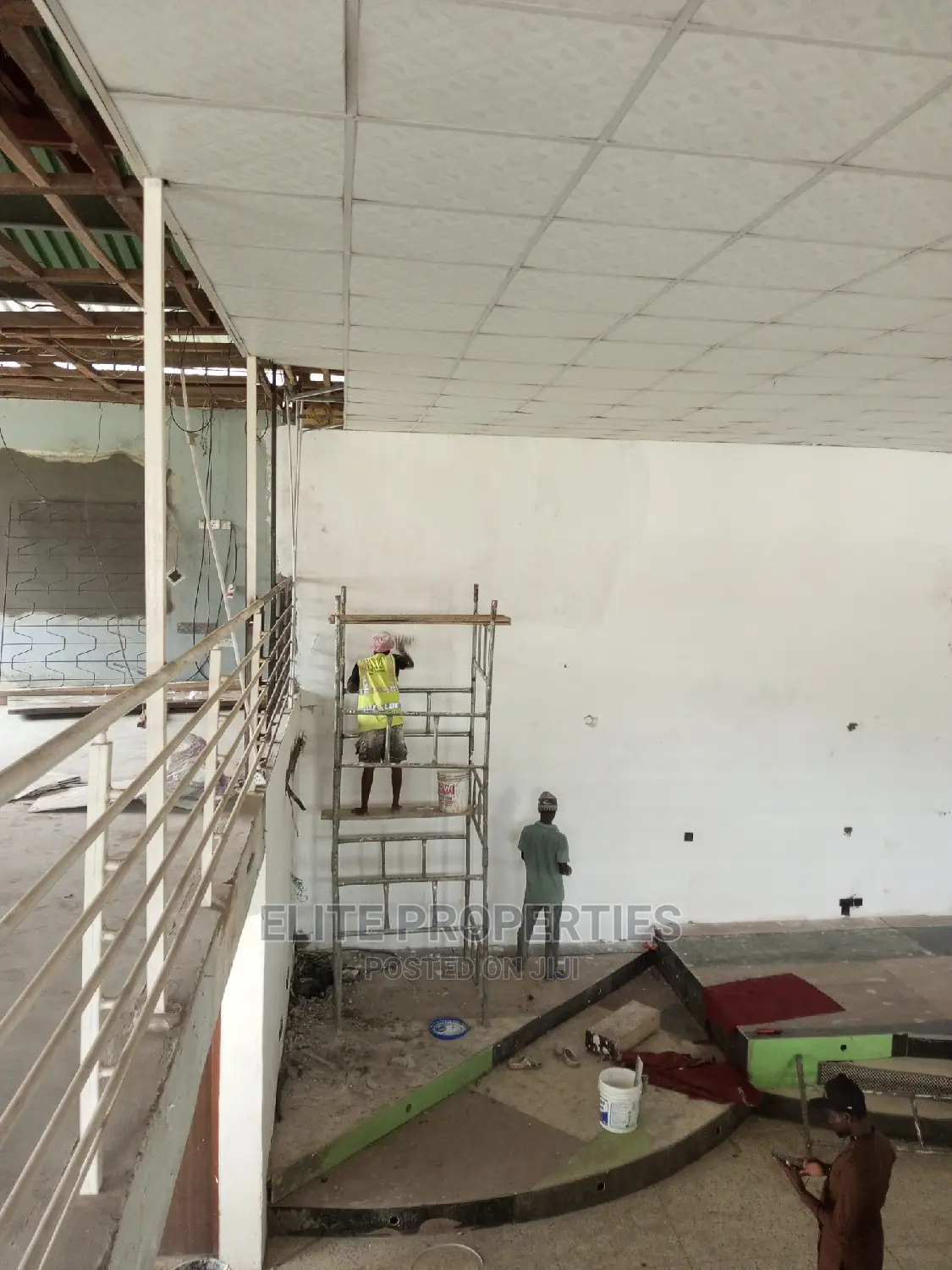 Expert Screeding Services in Ibadan – Smooth Durable Walls