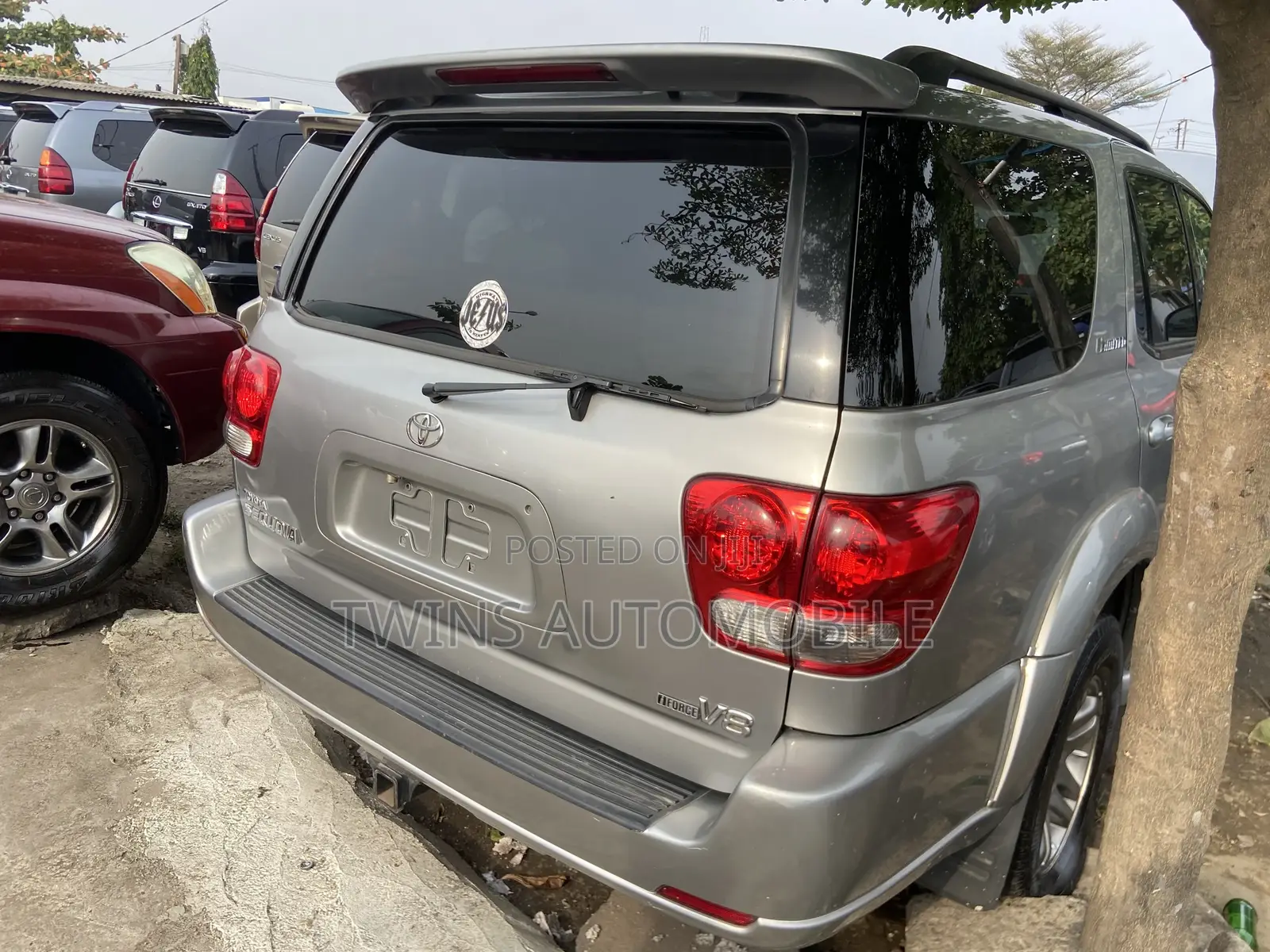 Toyota Sequoia 2007 Silver