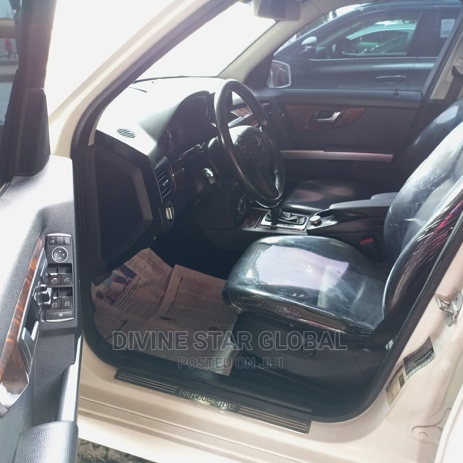 Mercedes-Benz GLK-Class 350 4MATIC 2012 White
