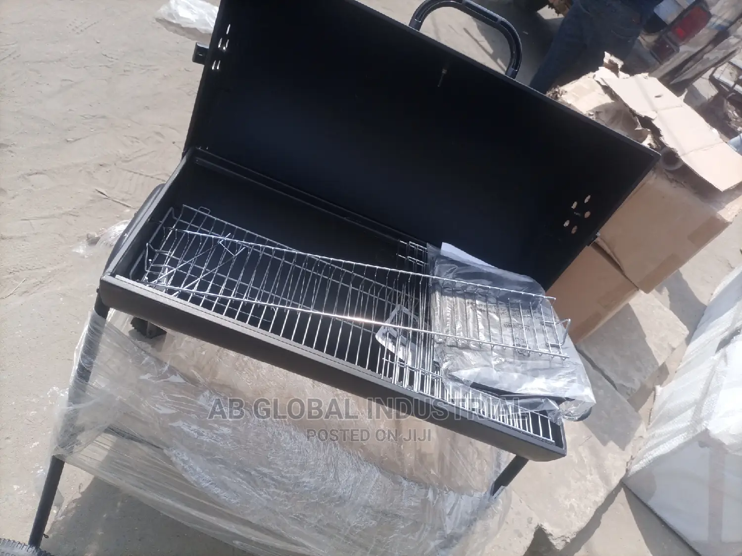 Charcoal BBQ Berbecue Machine