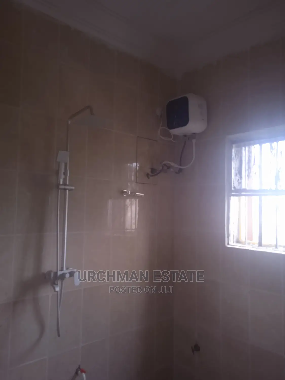 Furnished 3bdrm Apartment in Stone Water, Abule Ado for rent