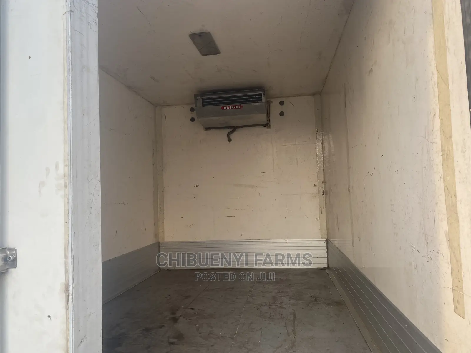 Cooling Van Short Chassis