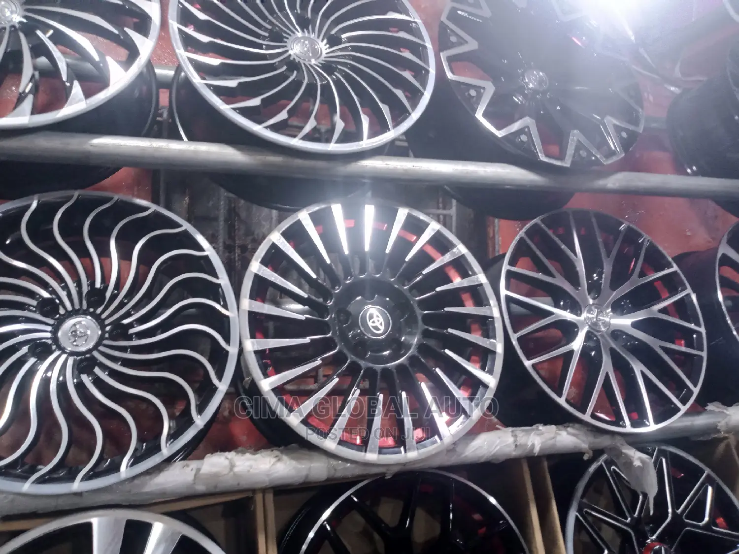Alloy Rim Available for Your Vehicles