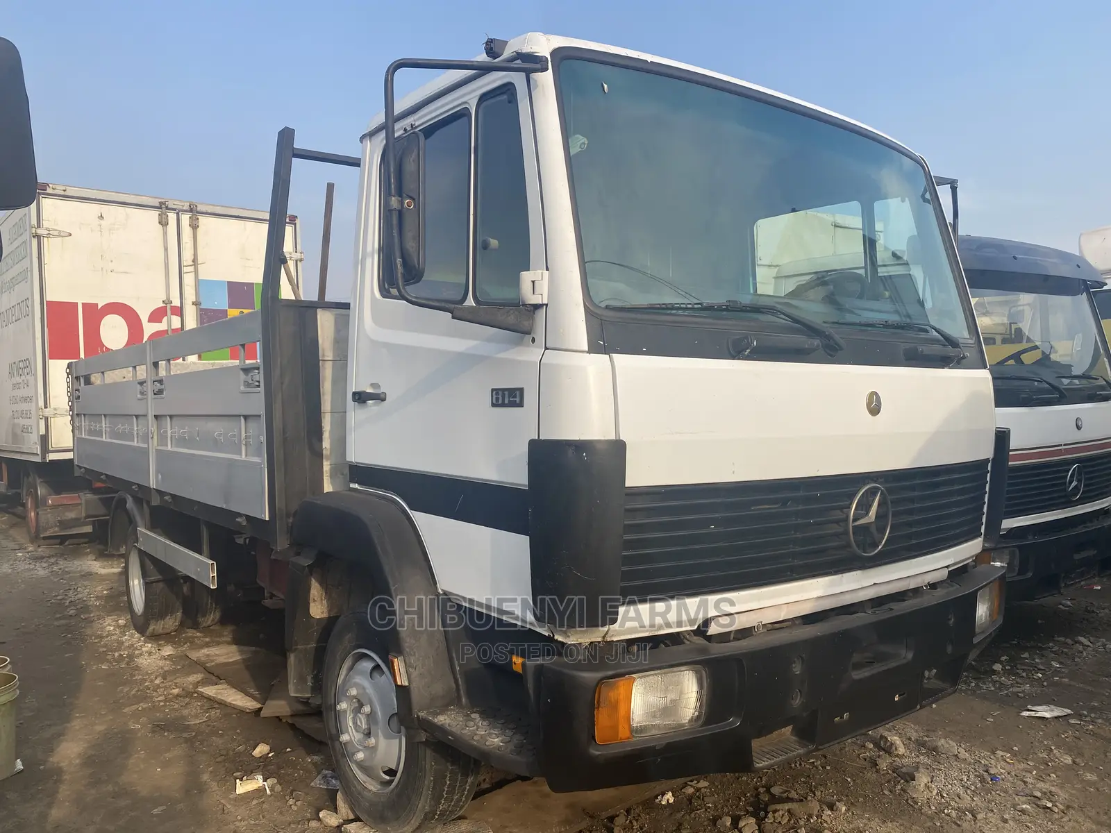 Mercedes’ 814 Pickup Body/Short Chassis