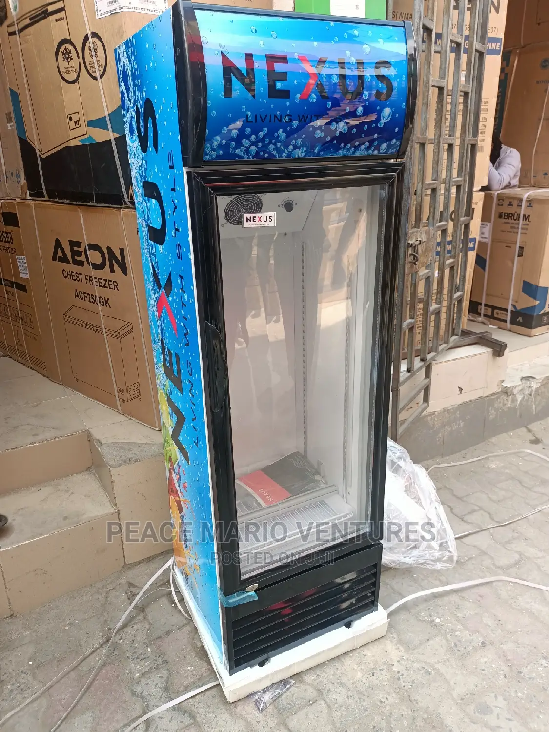 Best Nexus Showcase Chiller With Tick Transparent Glass.
