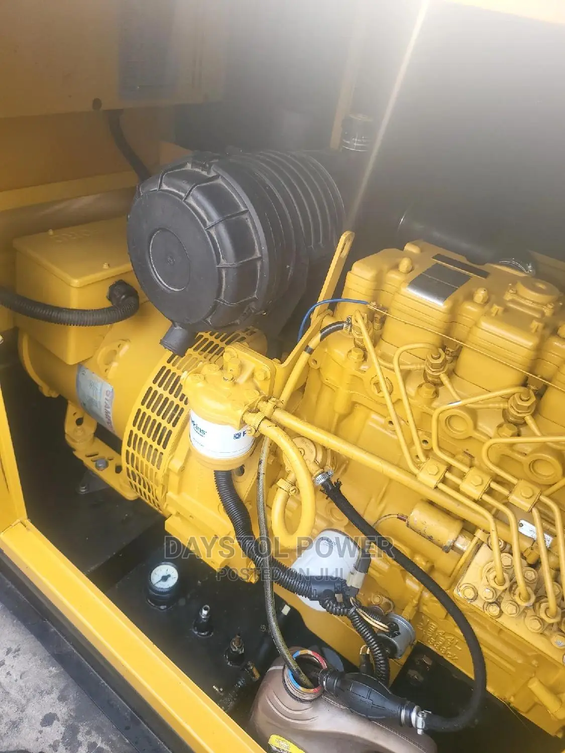 Super Clean 22kva Cat Mantrac Soundproof Generator