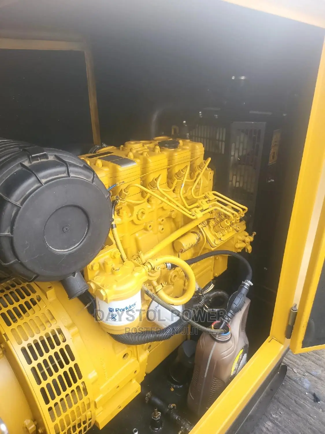 Super Clean 22kva Cat Mantrac Soundproof Generator