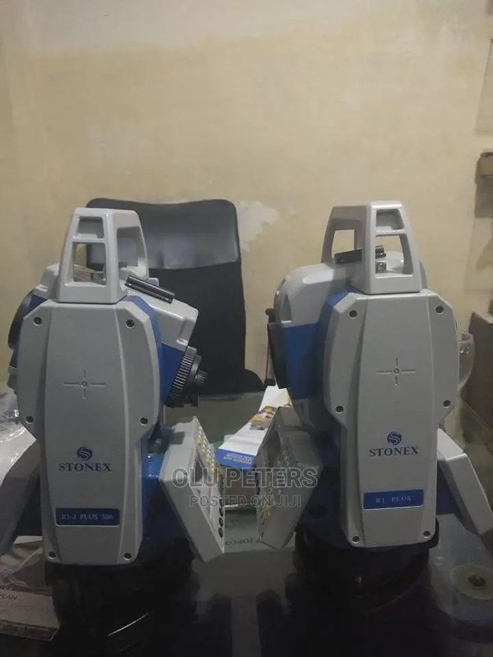 Stonex R1plus 2” Reflectorless Total Station