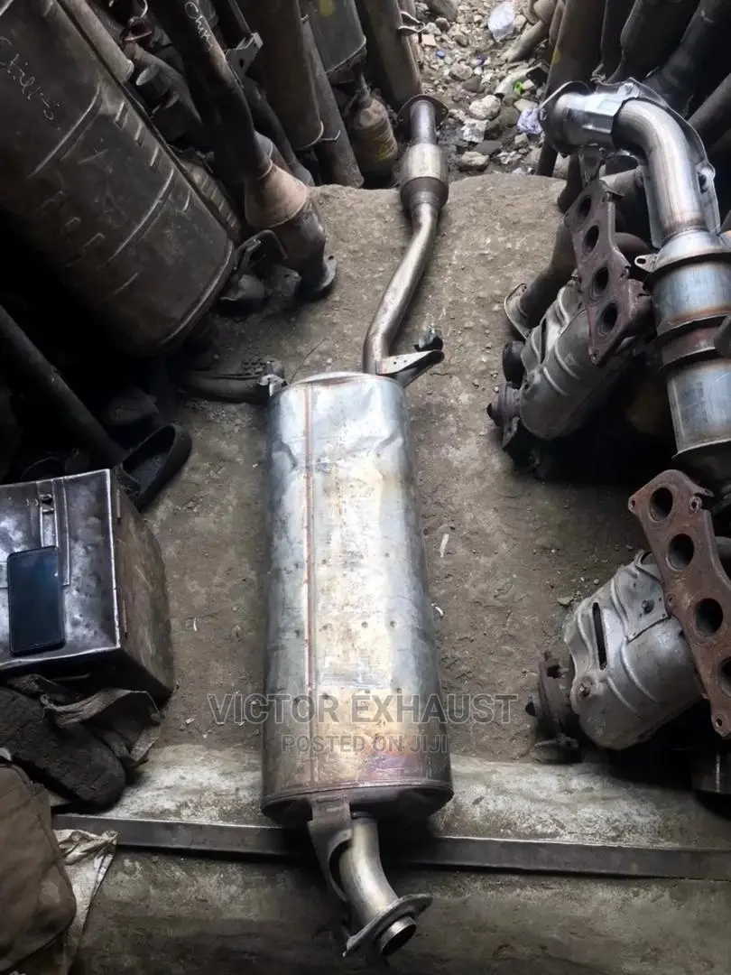 Centre Catalyst and Exhaust Pot Toyota RAV4 2017