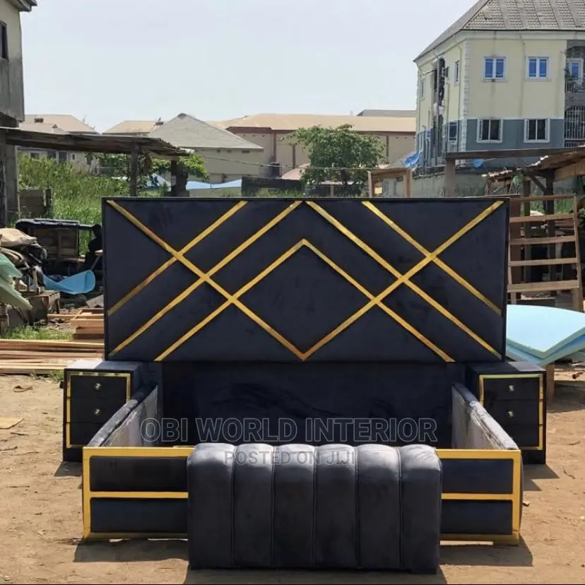 Quality 6by6 Bed Frame With Drawers and Ottoman