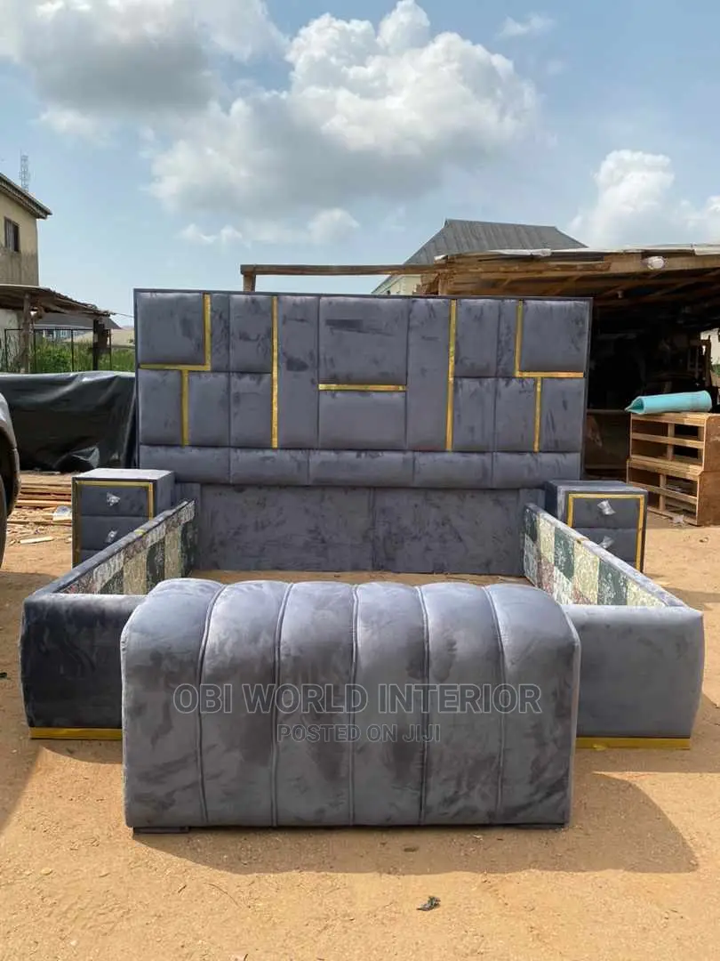 Quality 6by6 Bed Frame With Drawers and Ottoman
