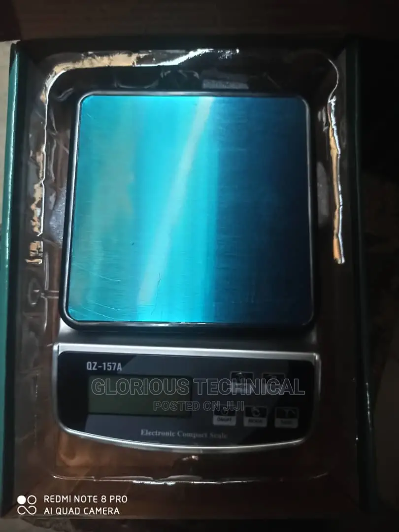 Brand New 3kg Electronic Scale