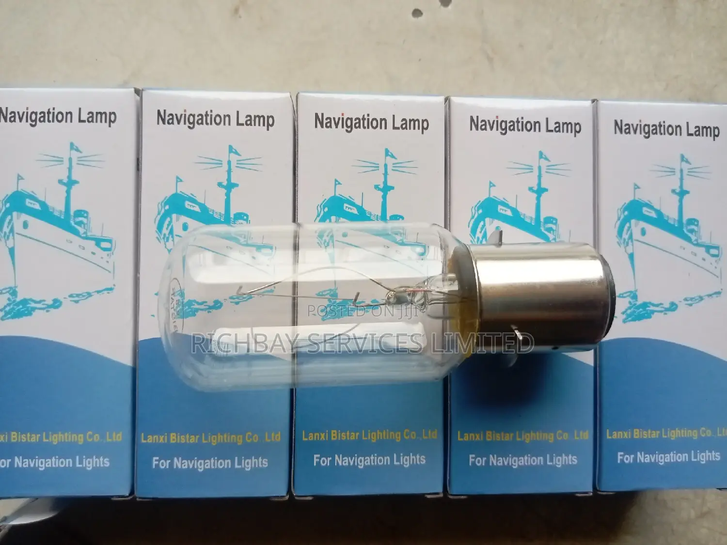 P28s 24v 40w-65w Navigation Lamp