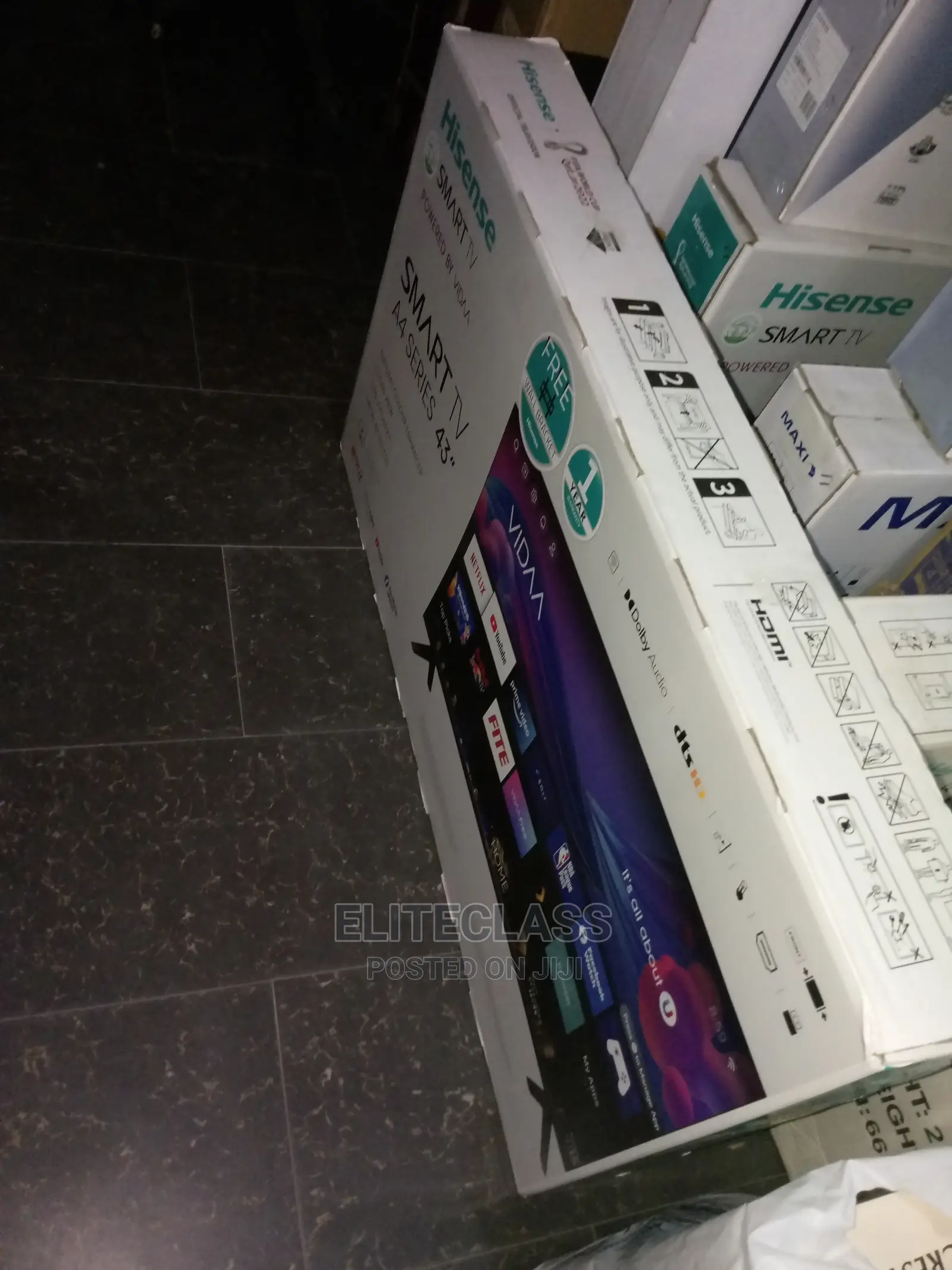 Hisense Uhd Smart TV 43-Inch With a Free Wall Bracket