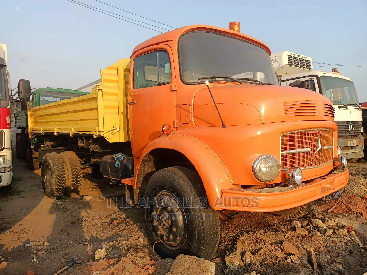 Mercedes Tipper (1513) Truck
