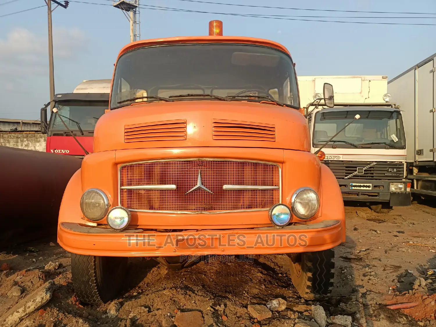Mercedes Tipper (1513) Truck