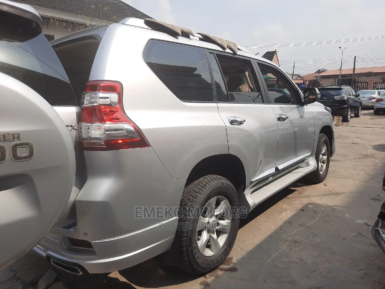 Toyota Land Cruiser Prado 4.0 V6 Dual VVT-i 2015 Silver