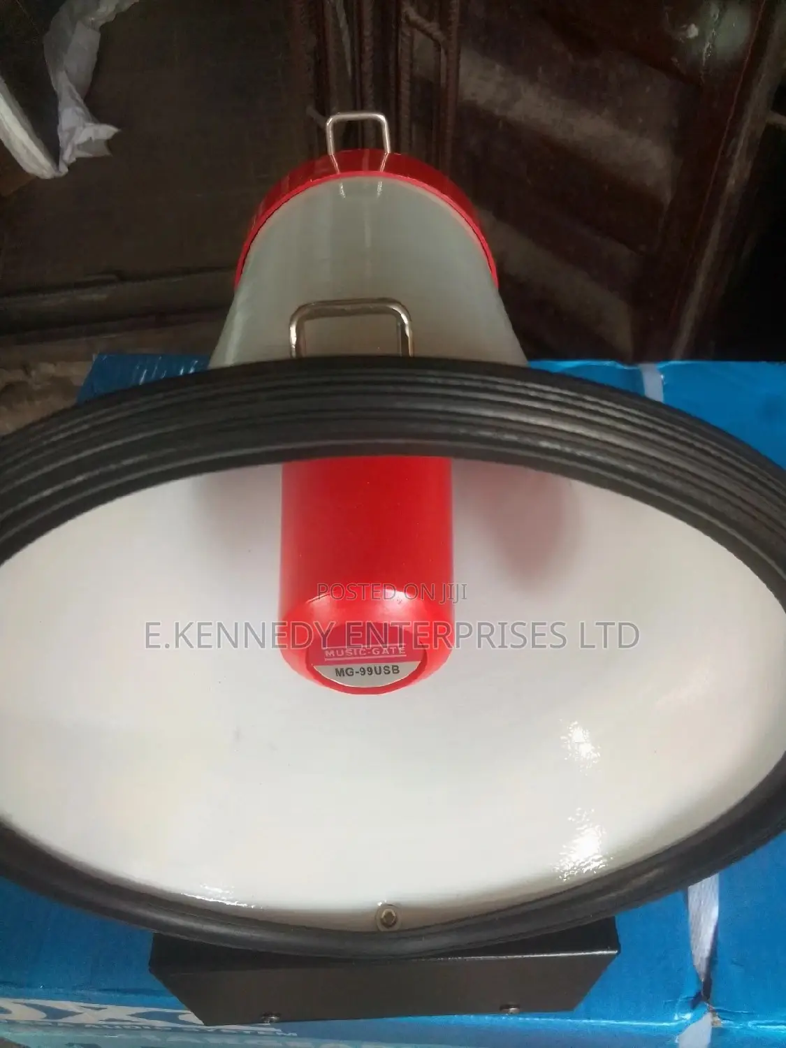 High Power Mg99 Shoulder Megaphone With Usb
